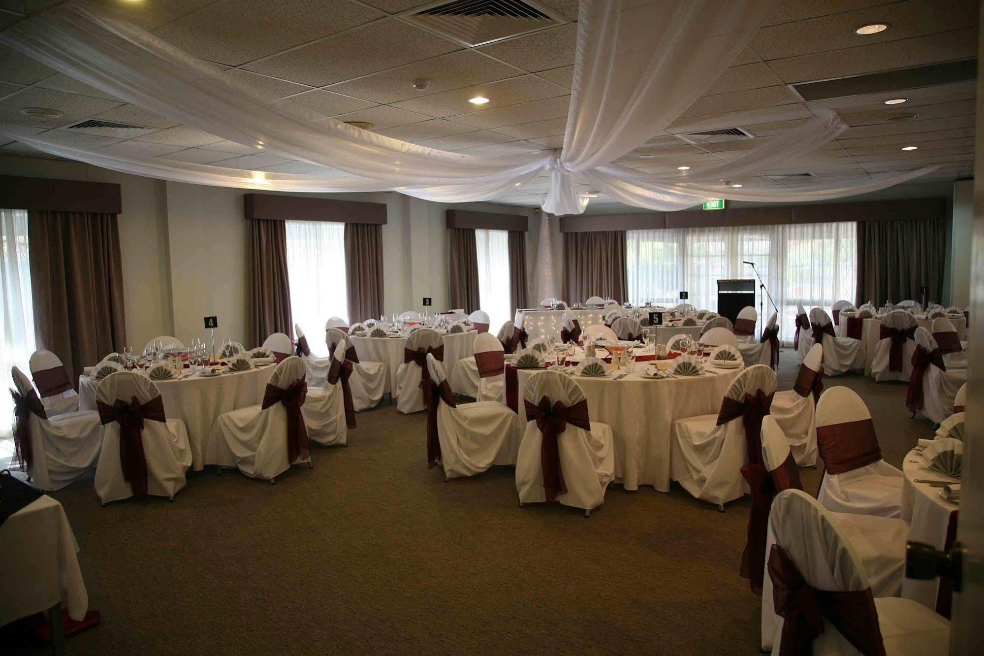 Motel Ibis Styles Adelaide Manor Esterno foto