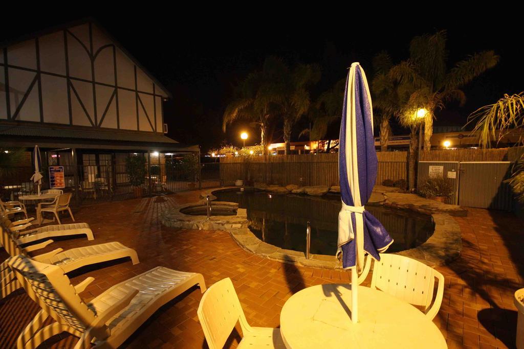 Motel Ibis Styles Adelaide Manor Esterno foto
